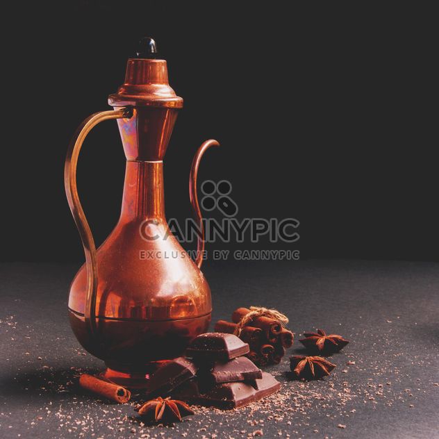 Teapot, chocolate and spices - image #136683 gratis