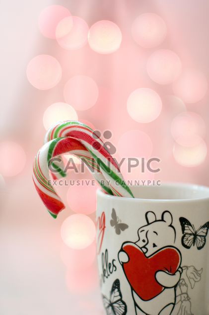 Christmas candies in cup closeup - image #182593 gratis