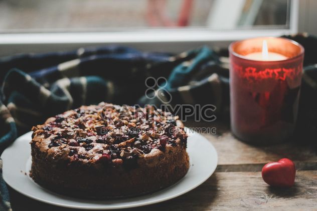 Cherry pie with nuts - image gratuit #198473 