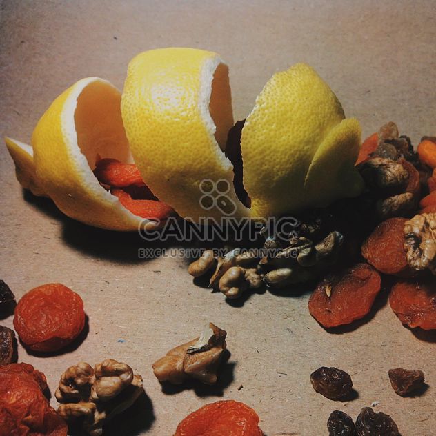 Lemon peel with dried apricots - бесплатный image #302843