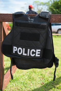 Policemen bulletproof vest - image gratuit #304663 