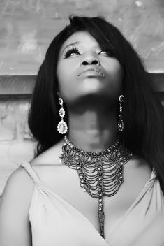 Creative Portrait Of Queen Sabine in Black and White - image gratuit #315823 