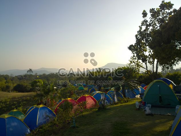 Mountain camping at Wang Nam Keaw - image gratuit #326533 