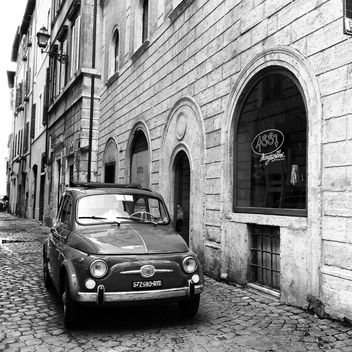 Old Fiat 500 car - image gratuit #331093 