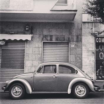 Retro Volkswagen Beetle car - image #331423 gratis