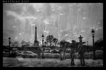 Paris- like flowers in the sky - image gratuit #351633 