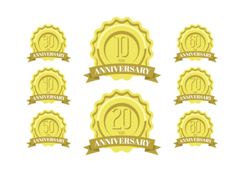 Anniversary celebration golden labels and badges - vector gratuit #409923 