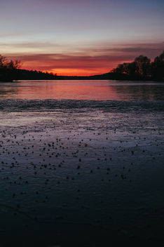 Rugged ice and red sunset - бесплатный image #413103