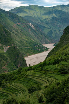 Jinshajiang River Ravine - image #457113 gratis