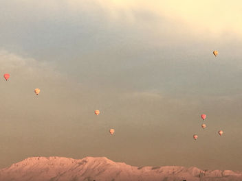 Hot air balloons- Luxor, Egypt - image gratuit #458523 