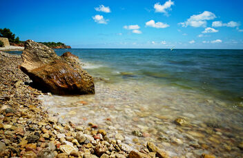 Roca en la playa - бесплатный image #473713