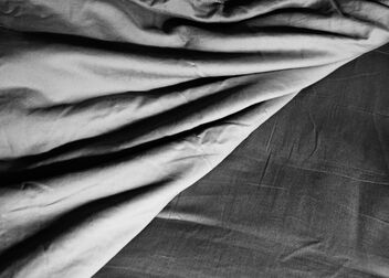 Morning Light on Rumpled Sheets - Kostenloses image #495213