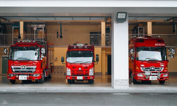 Fire trucks in Nikko - image gratuit #499963 