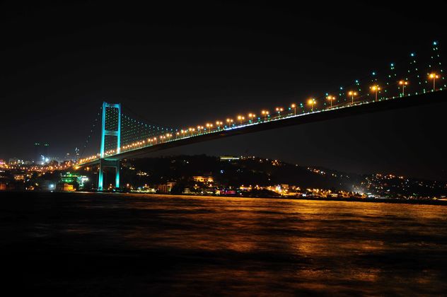 Bosporus Bridge at night - image #183043 gratis