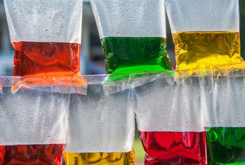 Colored water in plastic bags - image gratuit #186393 