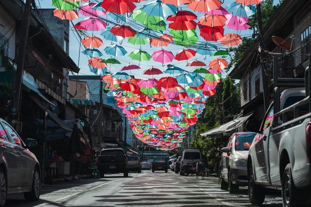 Colorful umbrellas - image #186553 gratis