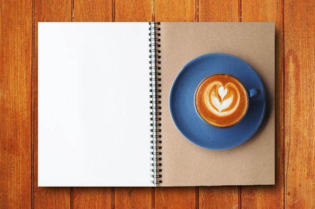 Coffee and notebook - image #186973 gratis