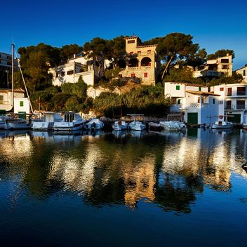 Yachts and architecture, Mallorca island - бесплатный image #198553