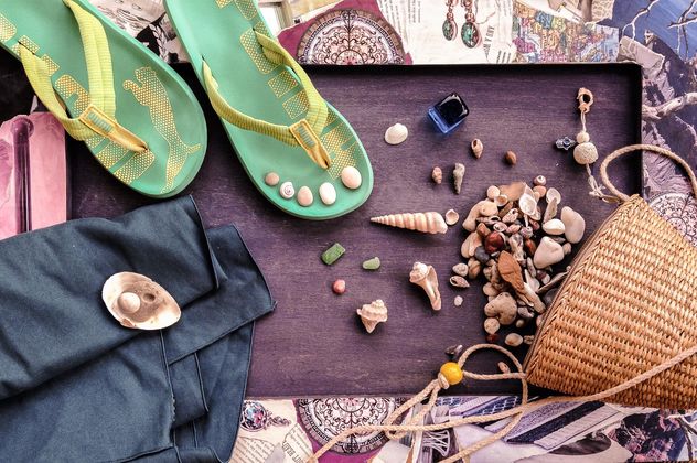 Shells, stones, flip flop and wicker bag - Free image #198933