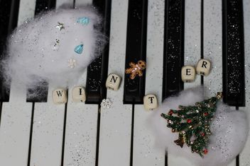 Christmas piano - image gratuit #200823 
