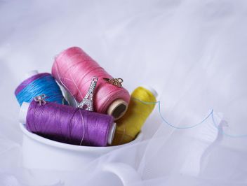 colorful sewing thread - бесплатный image #200993