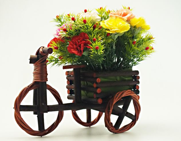 #onbycicle #mylastphoto, Decorative bicycle with flowers - бесплатный image #205083