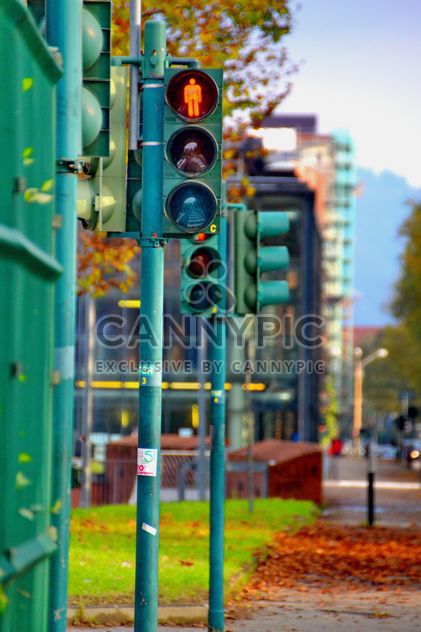 Red traffic light - image #271643 gratis