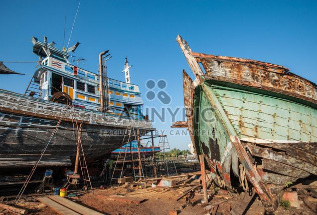 Old Shipping boats - image gratuit #273553 