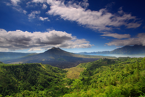 Batur Volcano and Lake - Kostenloses image #280083