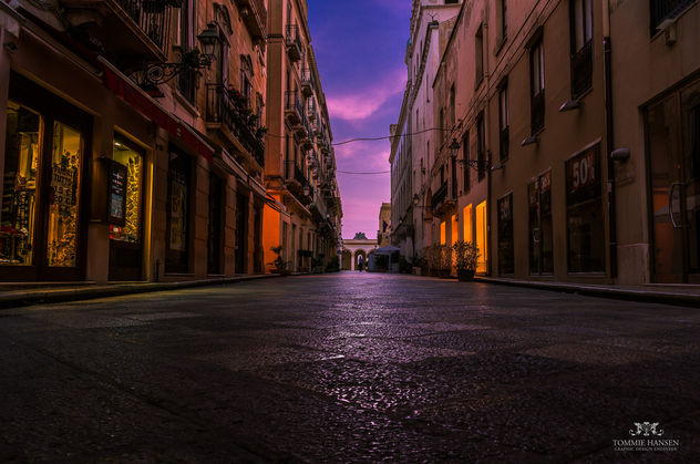 Sunrise at street in Trapani, Sicily (Italy) - бесплатный image #291093