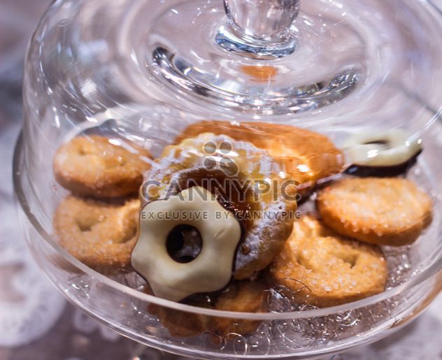 Cookies in glass jar - image gratuit #303243 