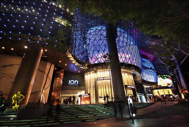 Dazzling Lights at ION Orchard - Free image #314223