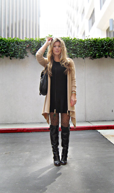 leopard tights+leather boots+sweater dress+blonde hair - image gratuit #314473 
