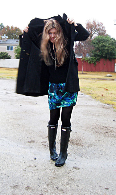 coat and boots in the rain - image #314553 gratis