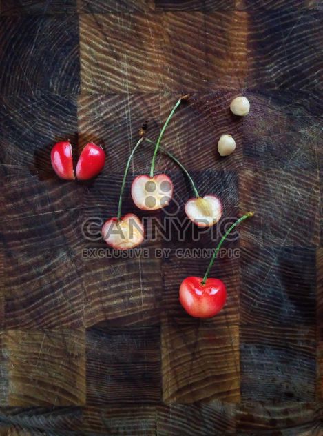 White cherries - image gratuit #326523 