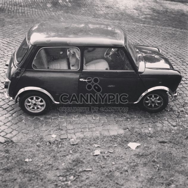 Retro Mini Cooper car - image #331653 gratis