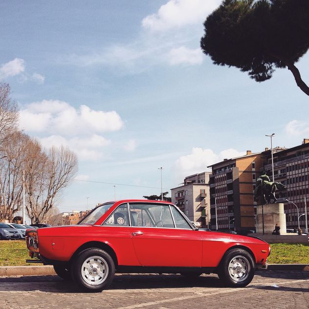 Old red Lancia car - Kostenloses image #332193