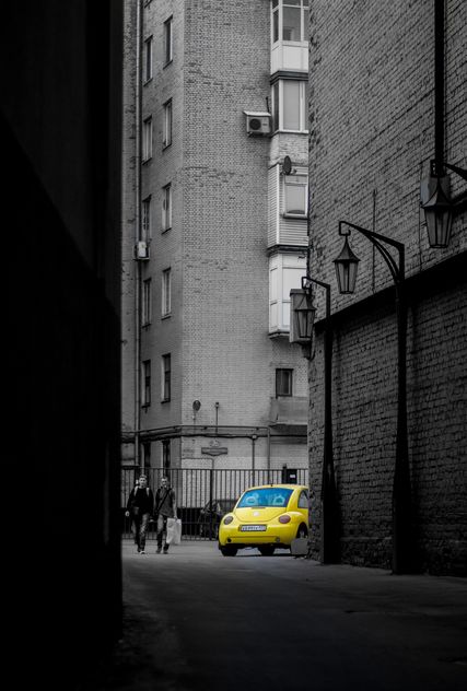 Yellow car in street - image #339143 gratis