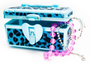Clsoeup of jewelry box on white background - image #345053 gratis