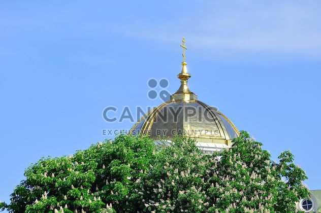 Dome of church against clear blue sky - бесплатный image #346623
