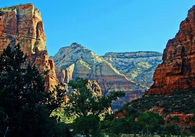First Light in Zion Valley 2014 - Free image #403863