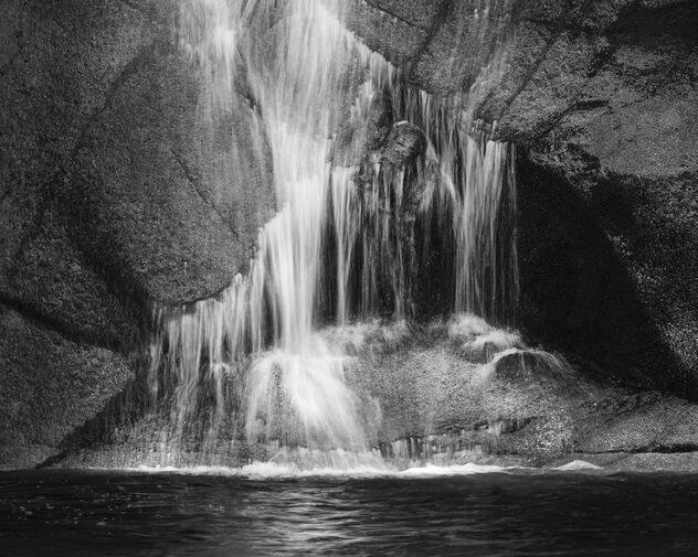 For sure the most photographed waterfall in my country. Packed with people, horrible light of a summer afternoon. Can I still come with something original, creative, and exclude the crowds at once? - бесплатный image #493313