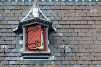 2023 (365 challenge) - Week 50 (Amsterdam Sets) - Day 3 - Pic 2 - Roof window on Centraal Station - image gratuit #502733 